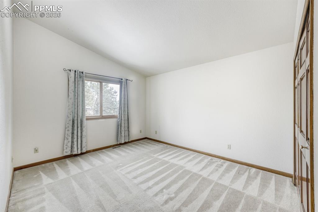 Image 37 of 47: bedroom 4