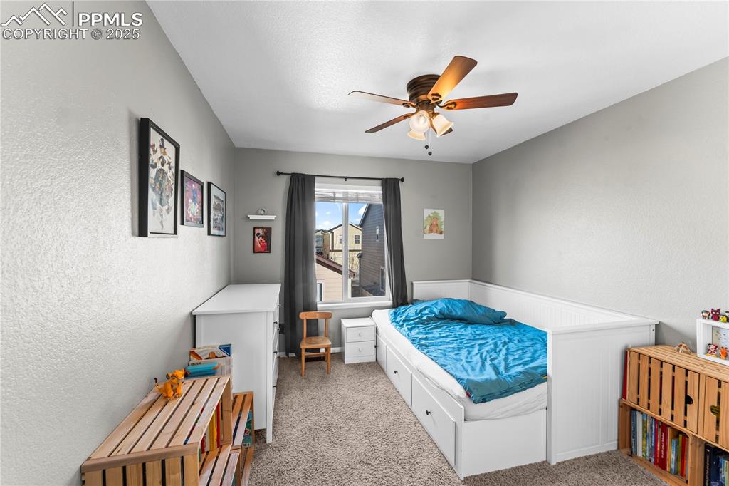 Image 24 of 34: Bedroom