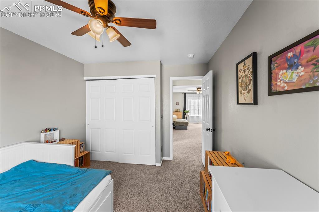 Image 25 of 34: Bedroom