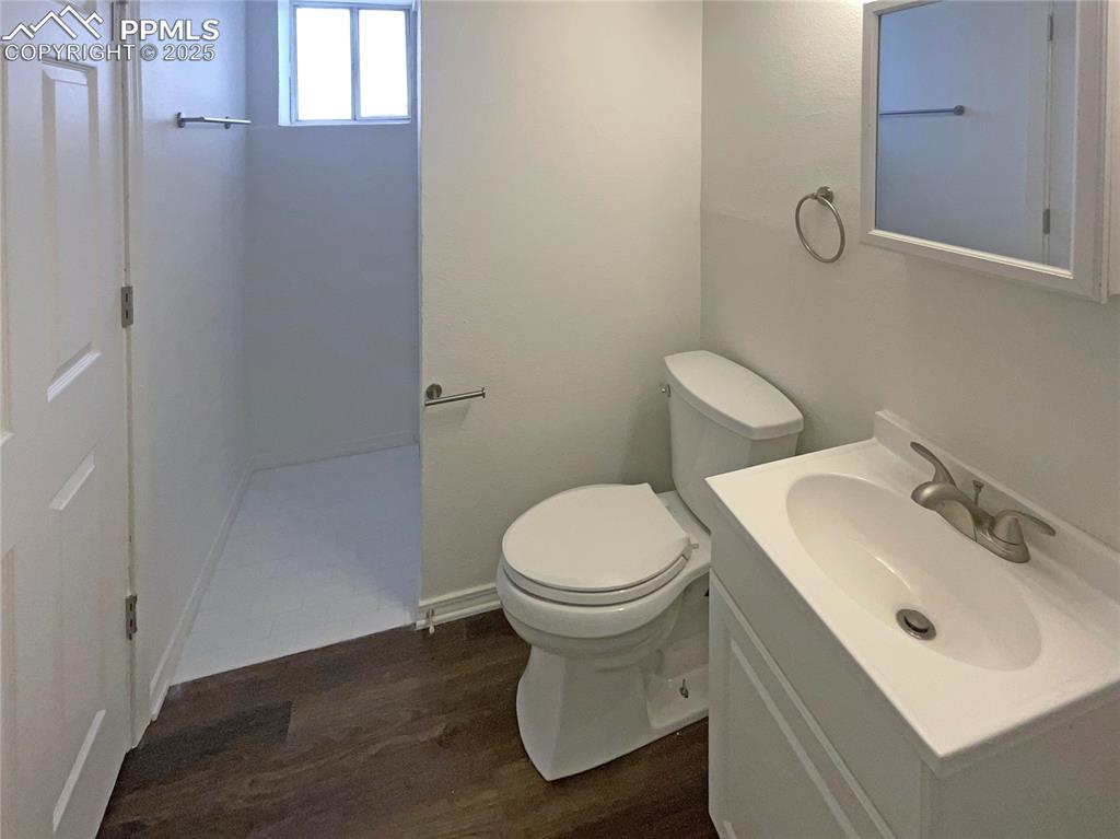 Image 13 of 20: No Description Available