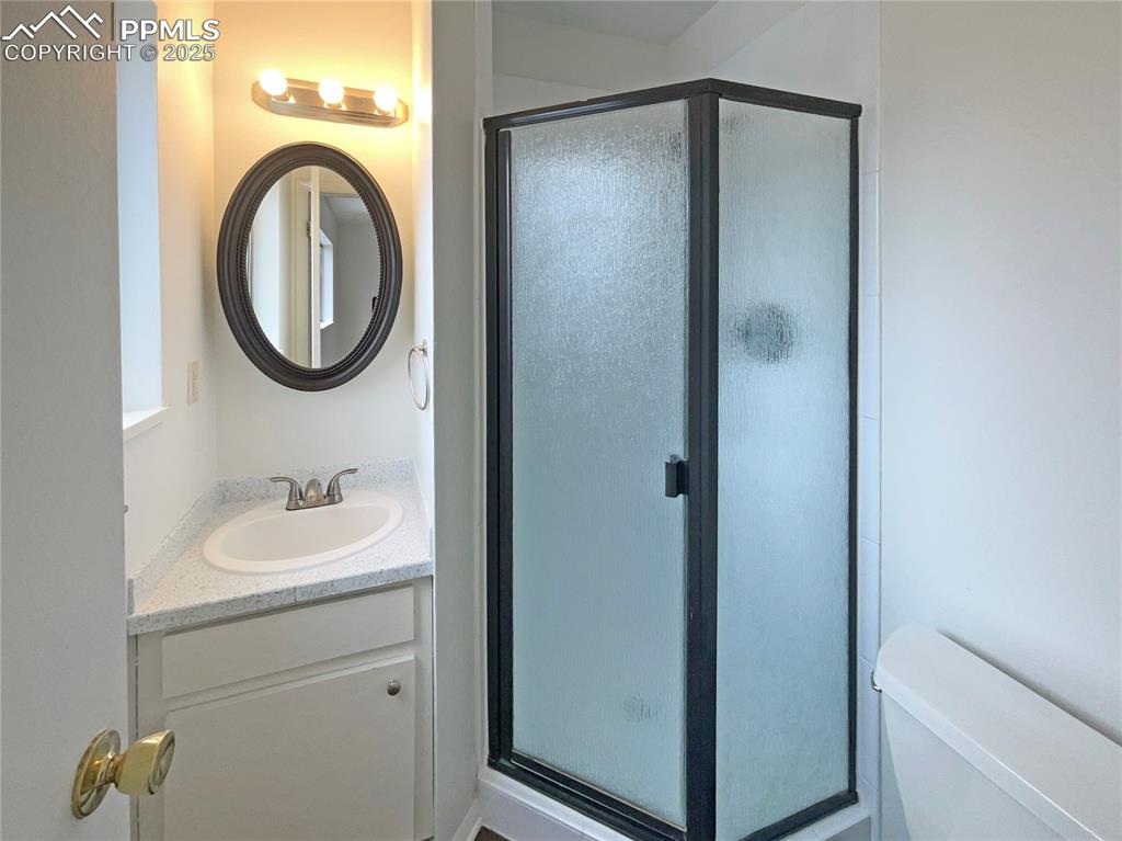 Image 18 of 20: No Description Available