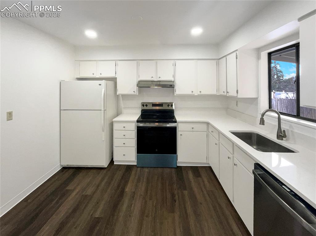 Image 2 of 20: No Description Available