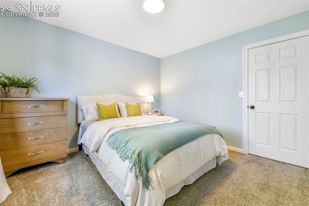 Image 19 of 50: Master Bathroom