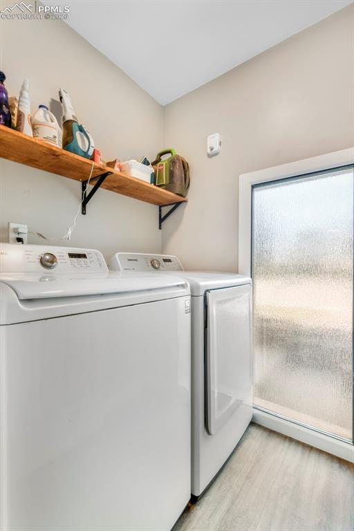 Image 25 of 50: Family Room