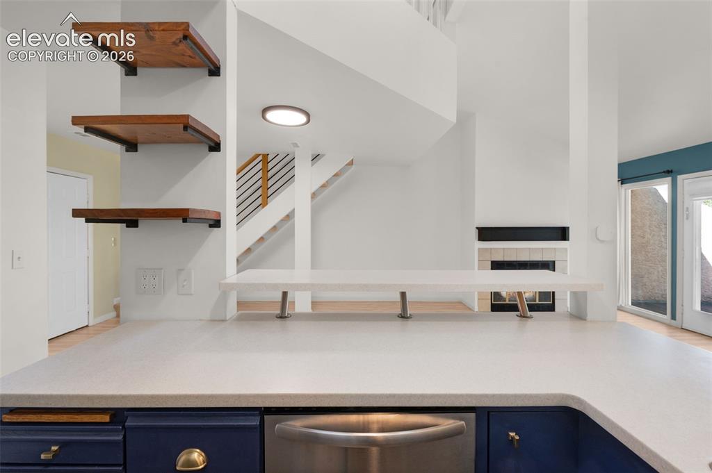 Image 12 of 34: Kitchen