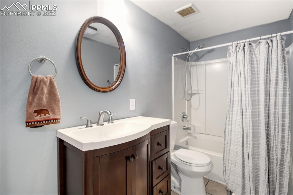 Image 23 of 38: Bedroom 2