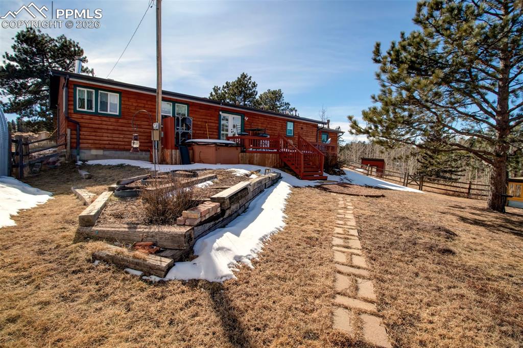 Image 26 of 38: Bedroom 3