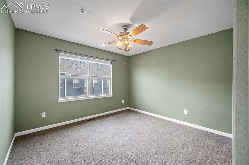 Image 41 of 49: Bedroom