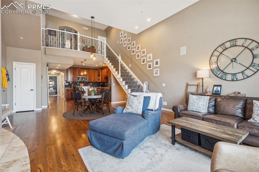 Image 11 of 49: Main Level Open Floor Plan