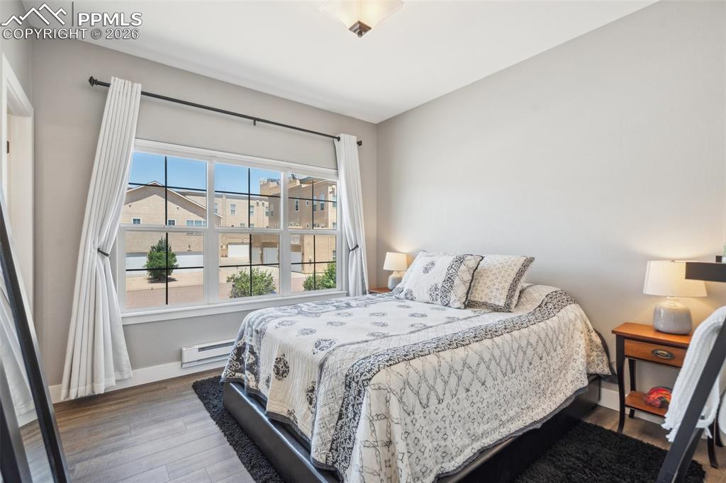 Image 35 of 49: Apartment Bedroom