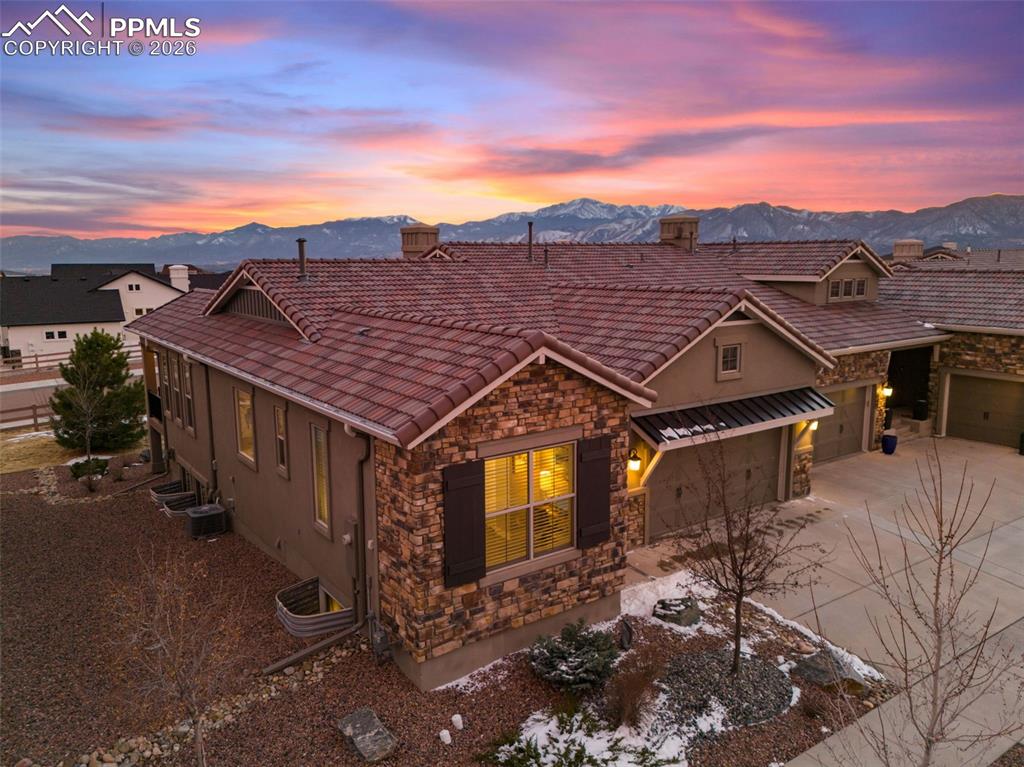 Image 2 of 50: Front of Structure