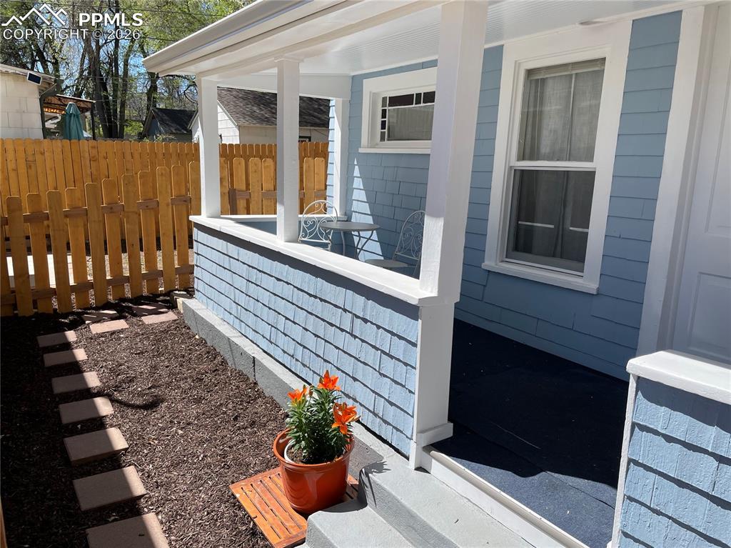 Image 19 of 30: Cottage walkway to the front door!