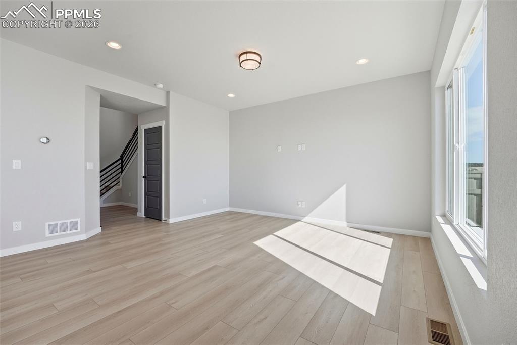 Image 31 of 41: No Description Available