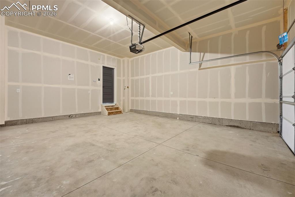 Image 32 of 41: No Description Available