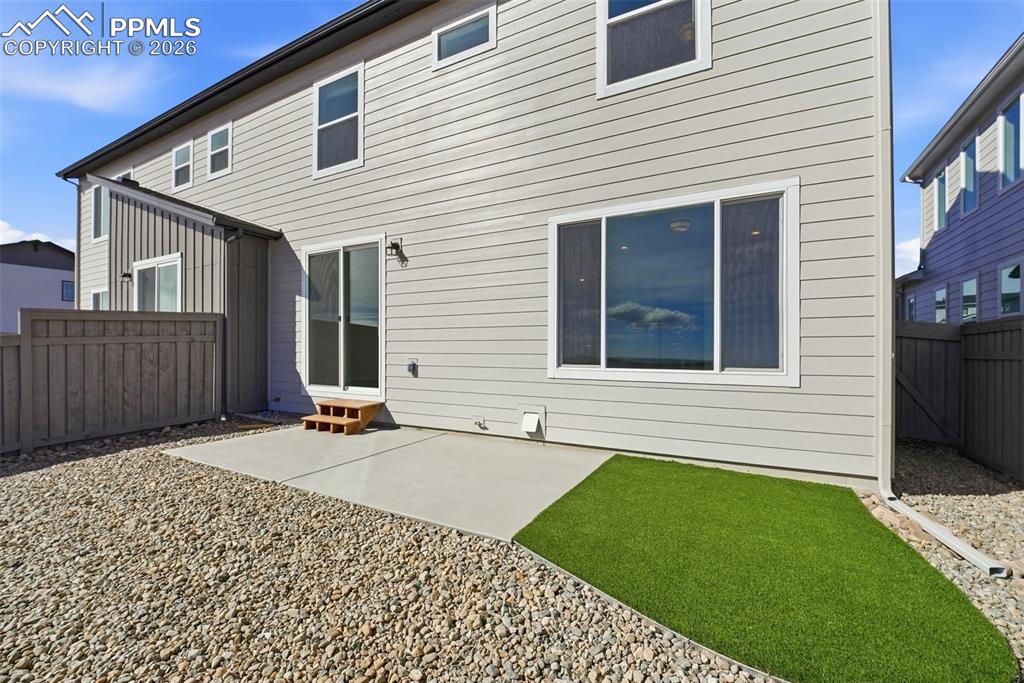 Image 35 of 41: No Description Available