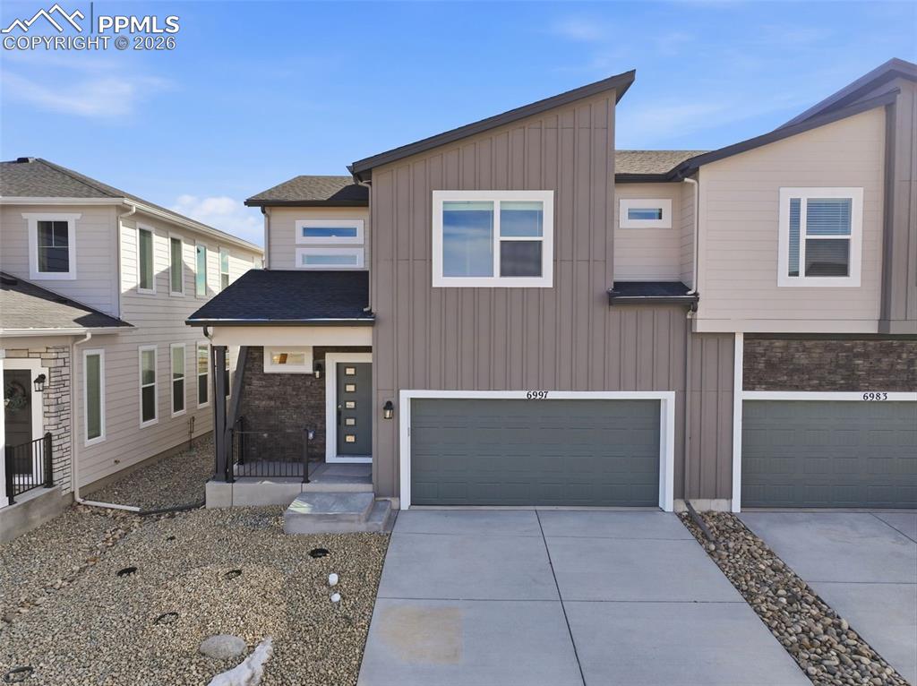 Image 39 of 41: No Description Available