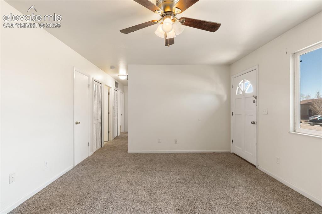 Image 8 of 29: Entry