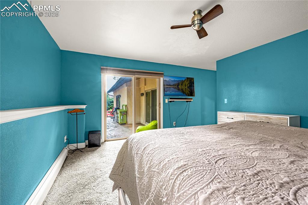 Image 21 of 35: Bedroom