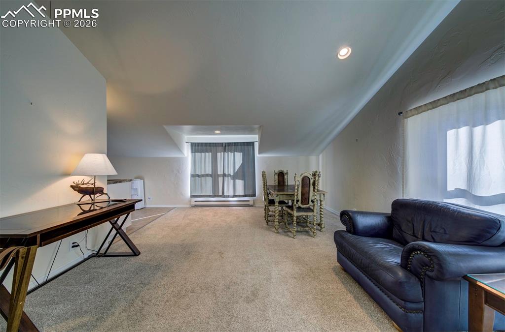 Image 38 of 44: Sitting Room