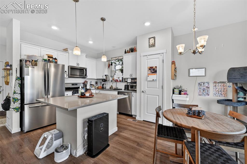 Image 9 of 36: Kitchen