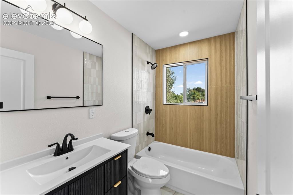 Image 24 of 35: Upper Level Remodeled Bathroom