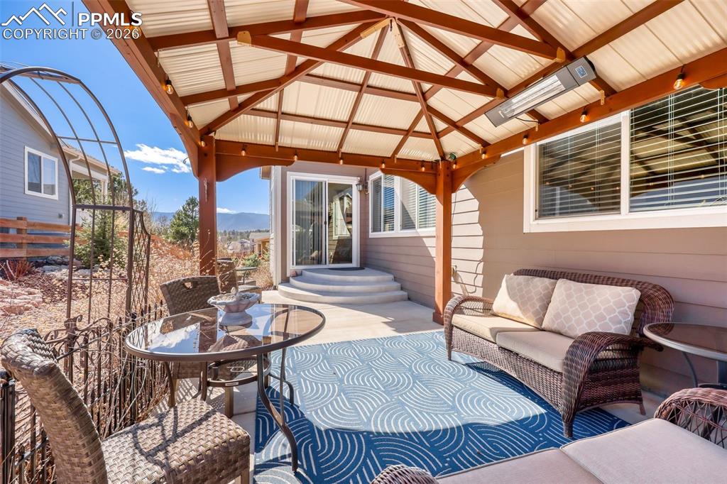 Image 36 of 50: Patio