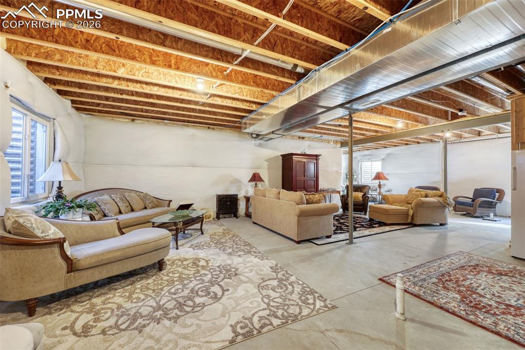 Image 39 of 50: Basement