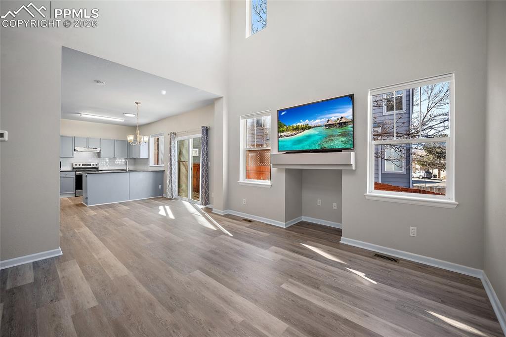 Image 8 of 42: Living Room