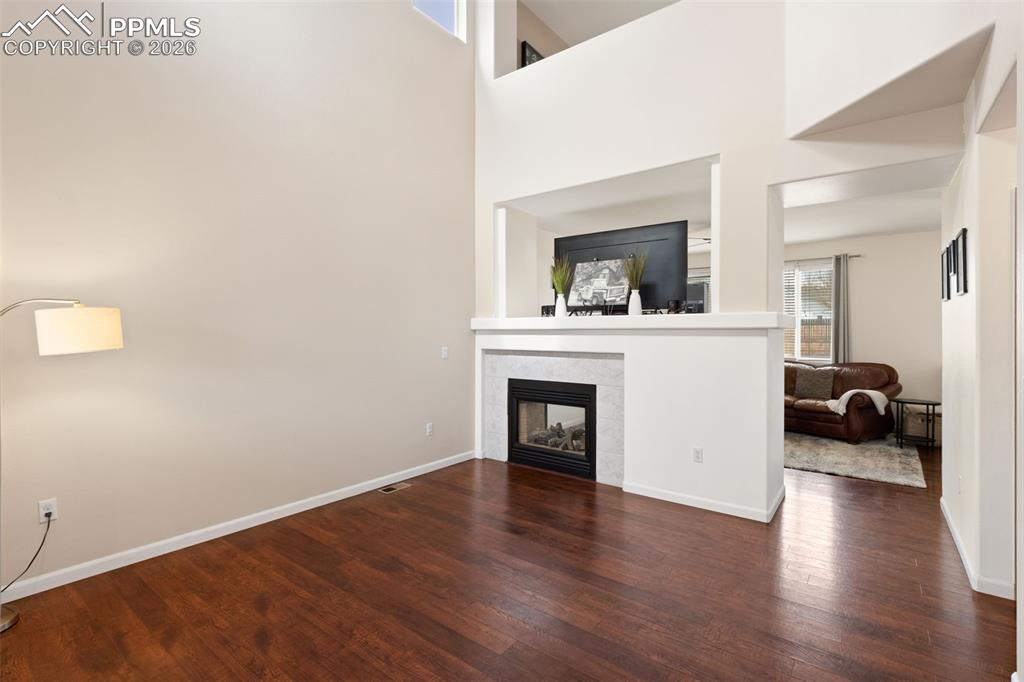 Image 6 of 36: Living Room