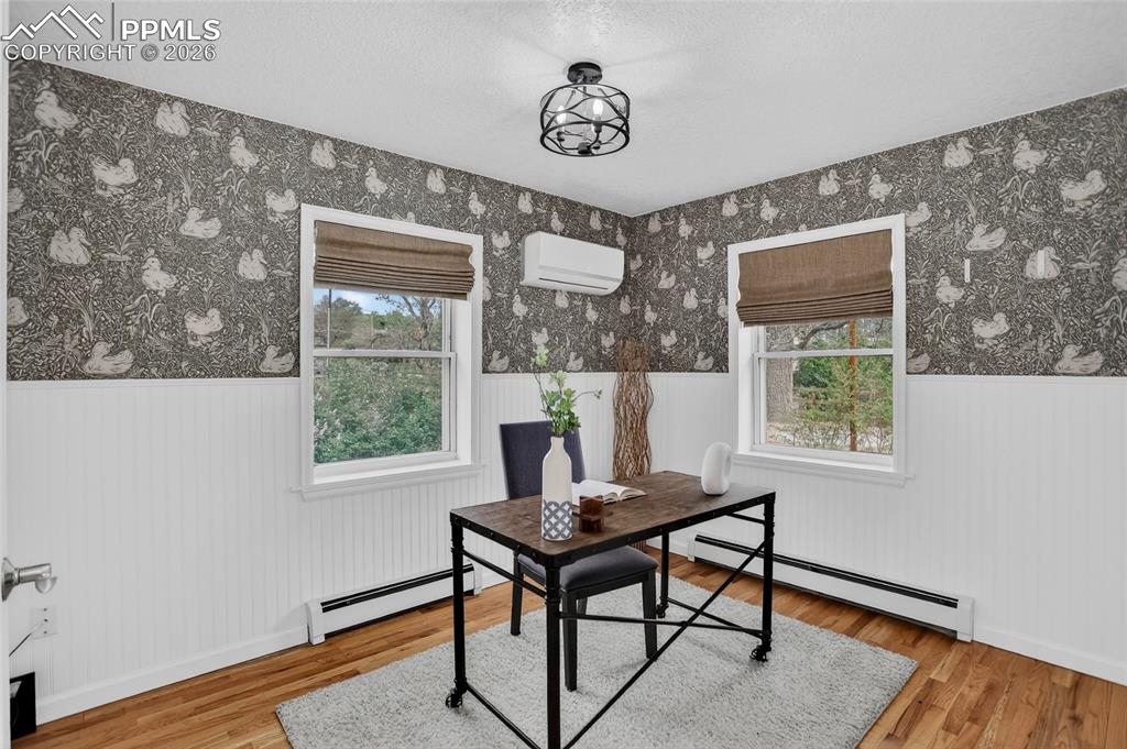 Image 27 of 49: Main level bedroom / office