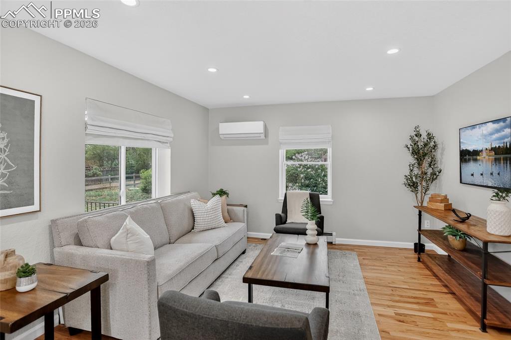 Image 7 of 49: Living Room