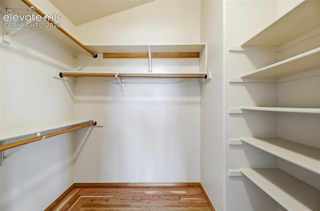 Image 16 of 35: Closet