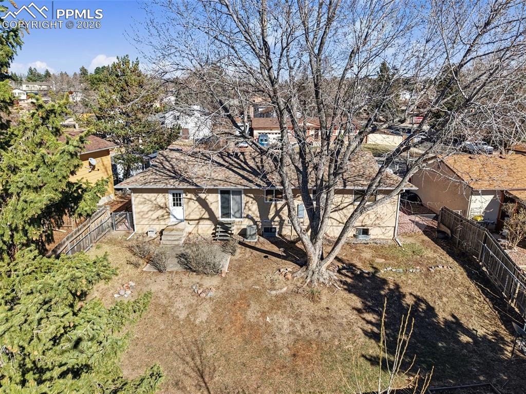 Image 28 of 35: Back Yard!