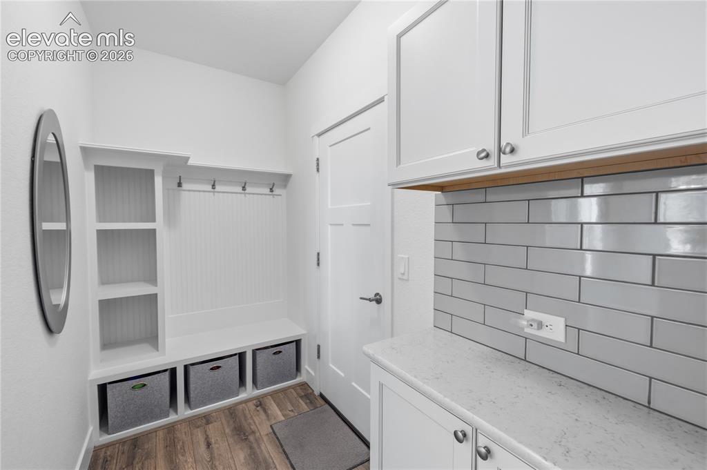 Image 17 of 50: Mud Room