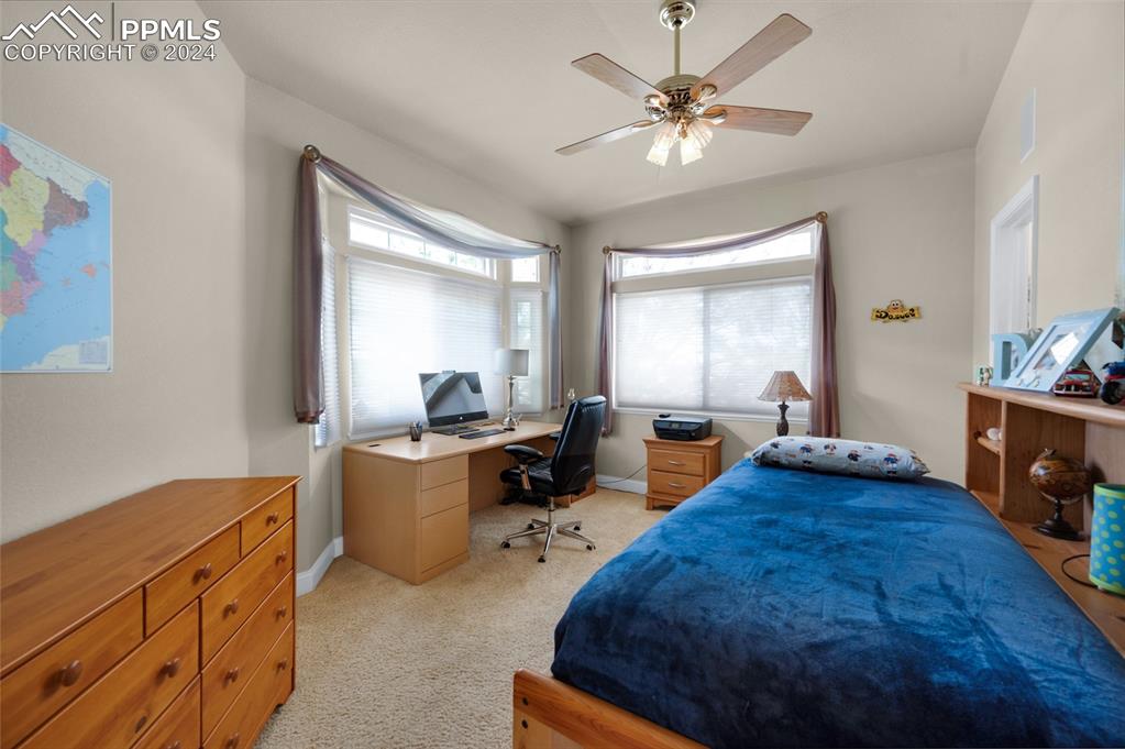 Image 20 of 41: Bedroom