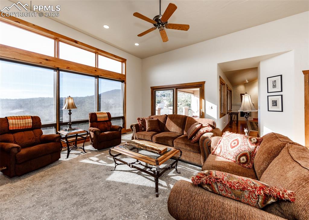 Image 15 of 49: Living Room