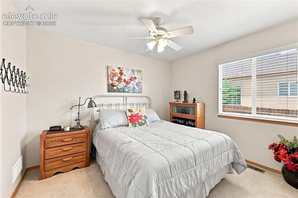 Image 17 of 48: Bedroom