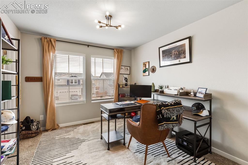 Image 18 of 41: Upstairs bedroom 2