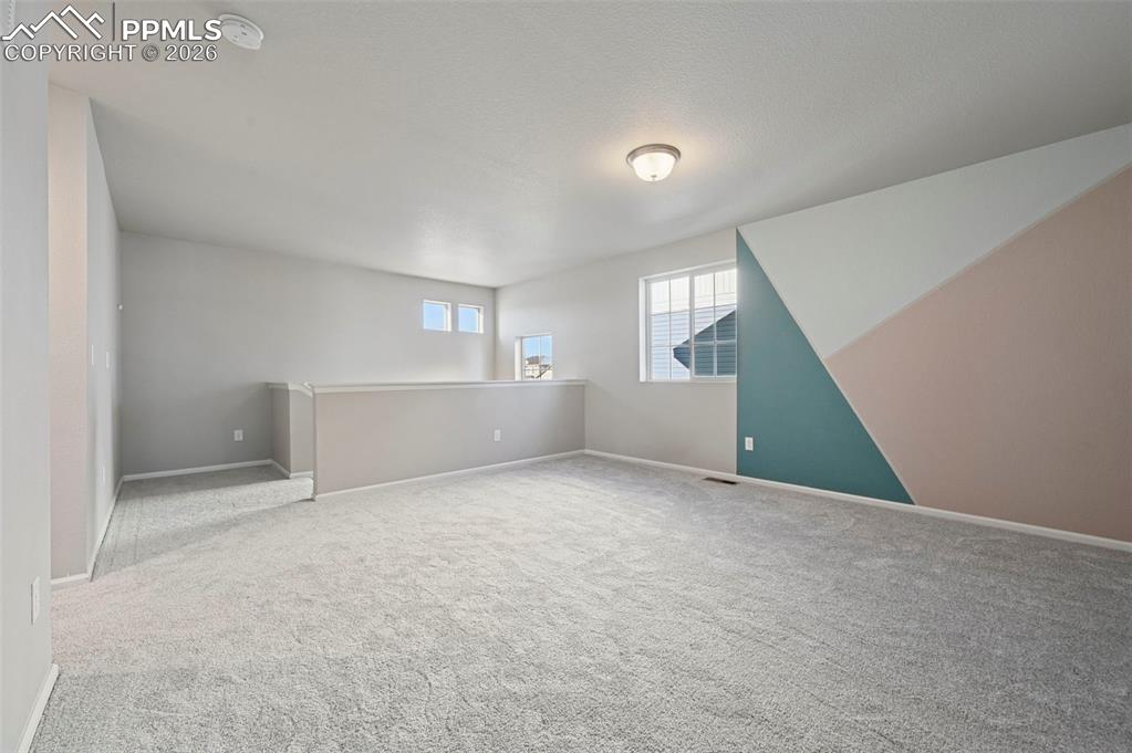 Image 17 of 49: Bonus Room