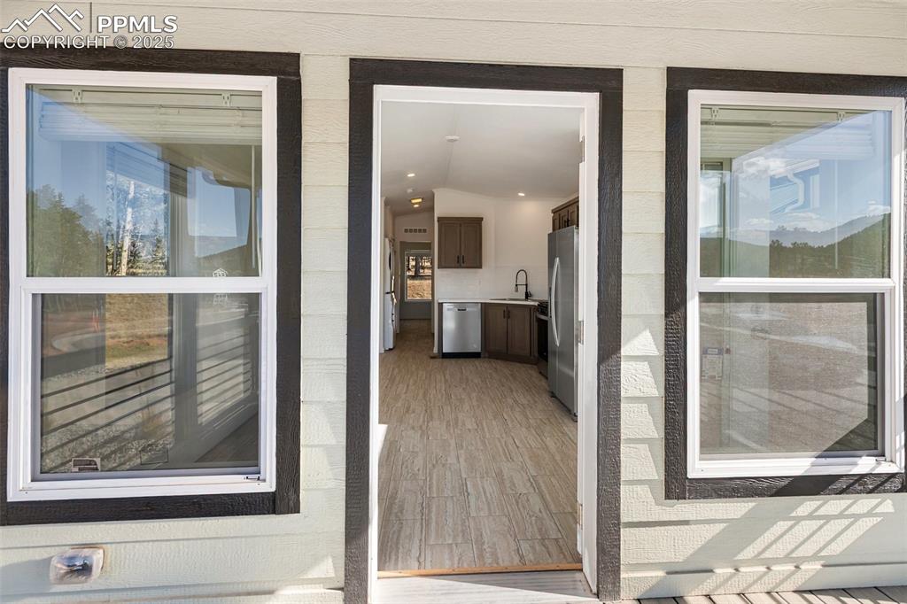 Image 2 of 23: Entry