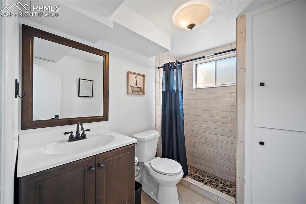 Image 28 of 49: No Description Available