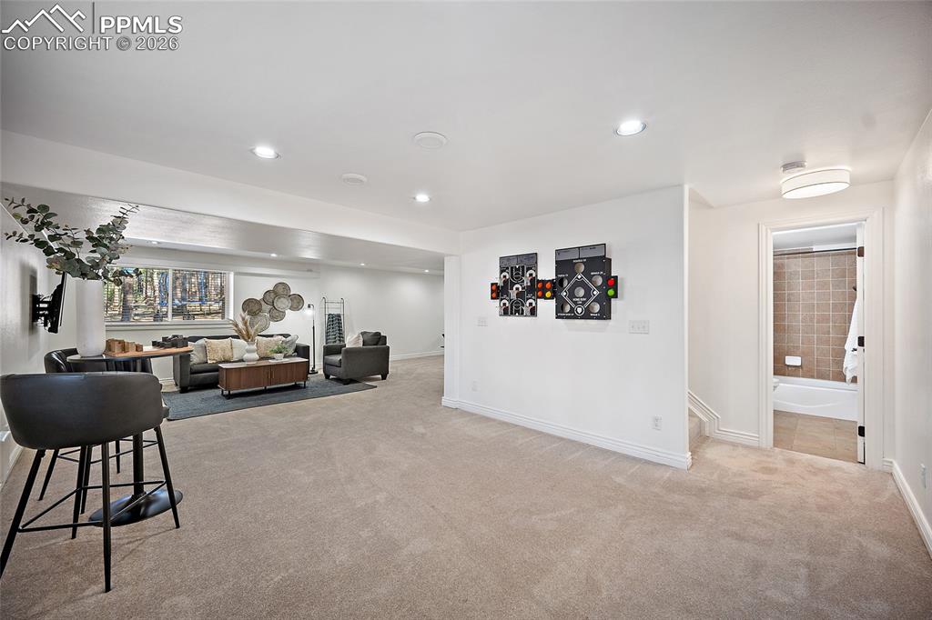 Image 18 of 50: Family Room