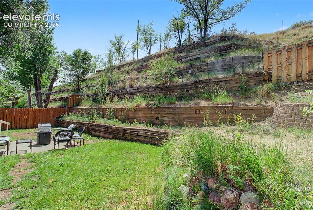 Image 40 of 50: Enjoy a private and peaceful backyard