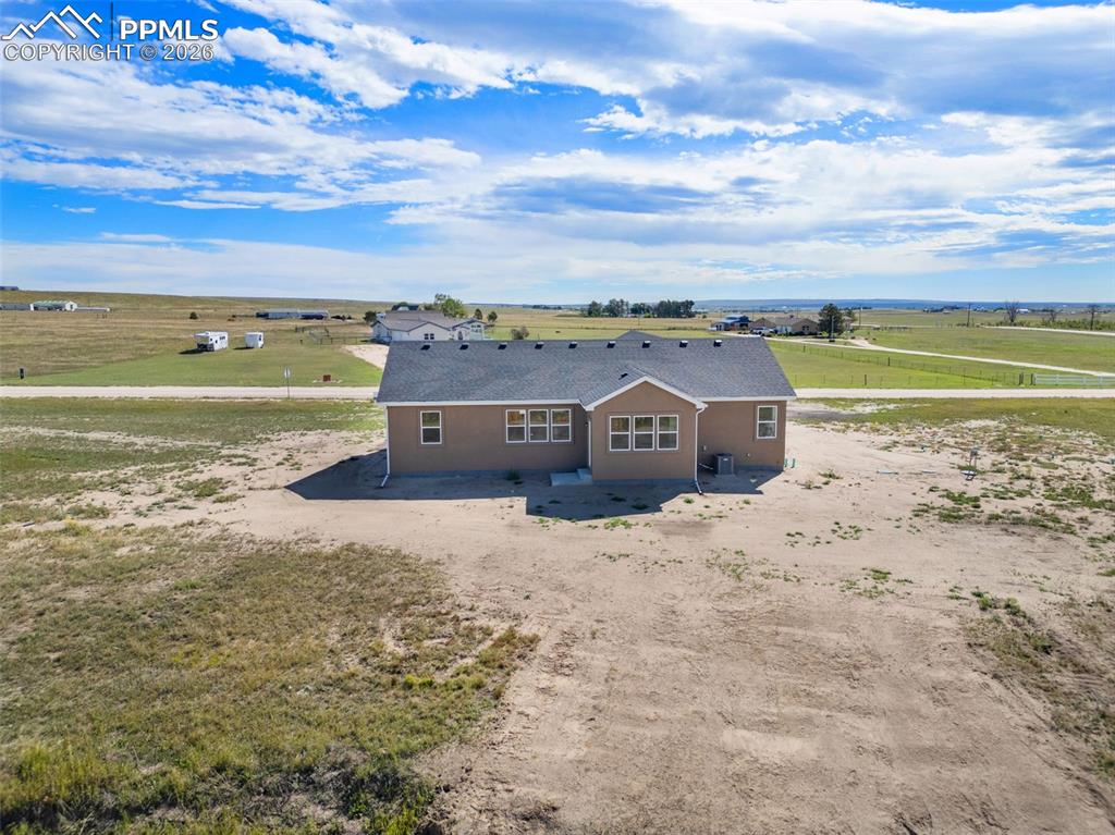 Image 11 of 43: Back of Structure