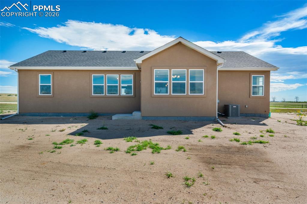 Image 16 of 43: Back of Structure