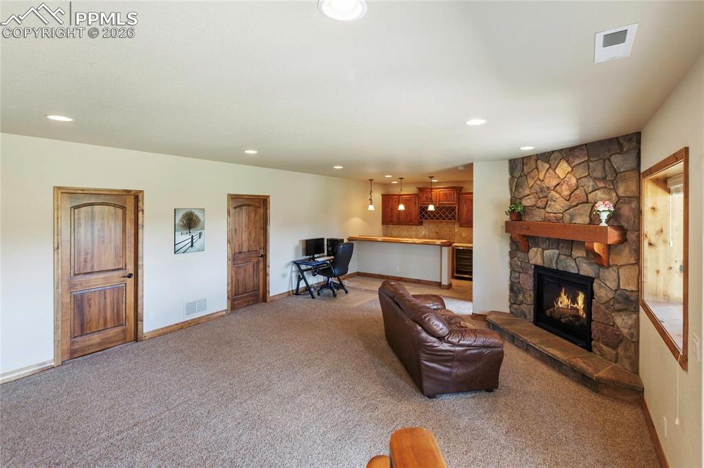 Image 24 of 50: Family Room