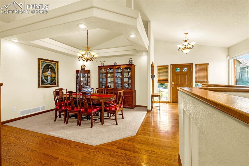 Image 4 of 43: Dining Area