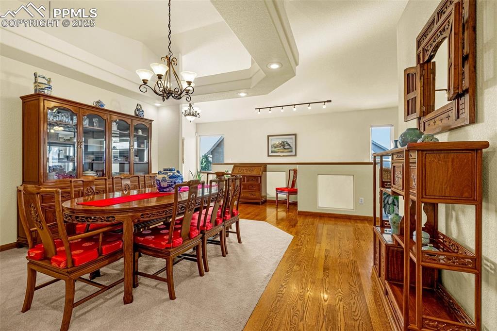 Image 5 of 43: Dining Area