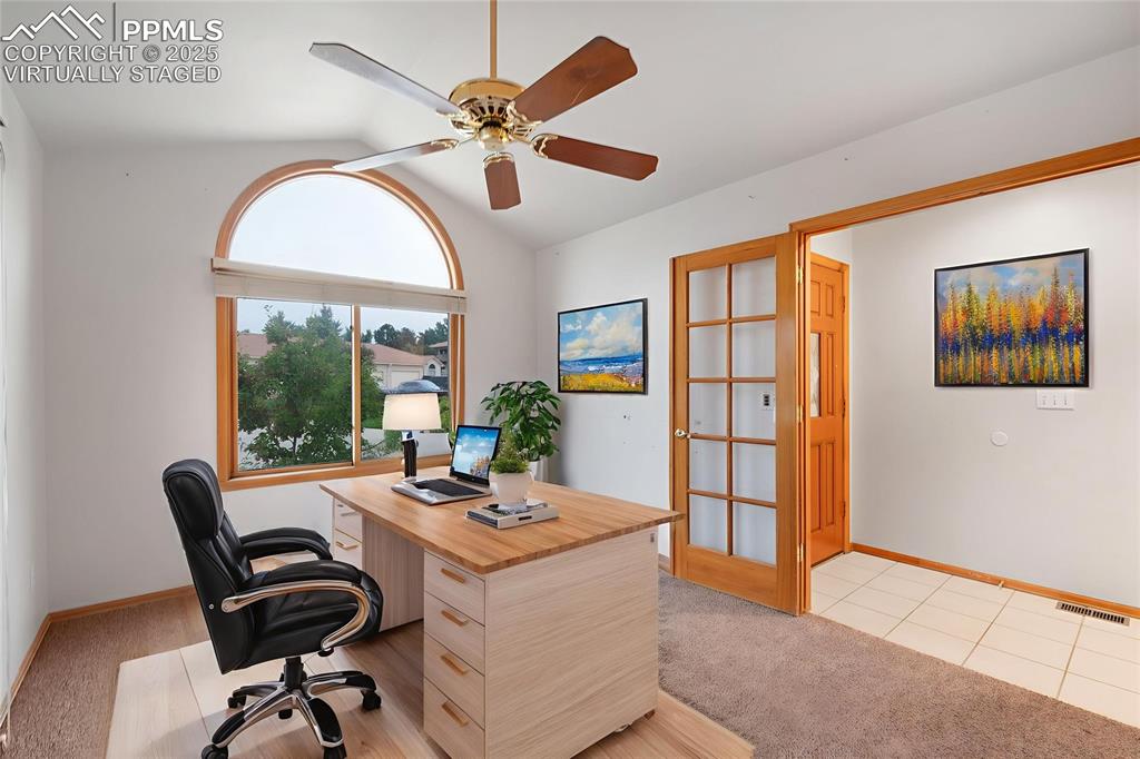 Image 23 of 40: Virtually staged