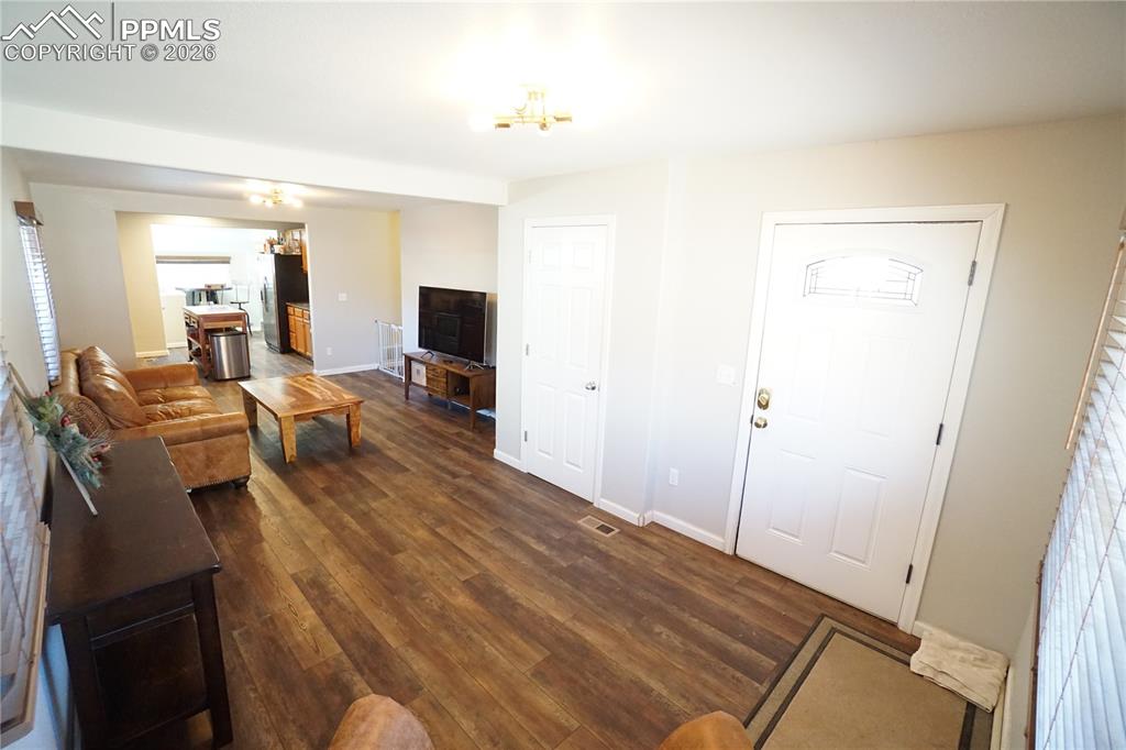 Image 6 of 33: Living Room